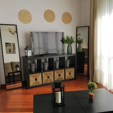 בית נופש Aracena Suites *